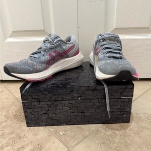 Asics Women's Flytefoam Sneakers in Gray and Pink